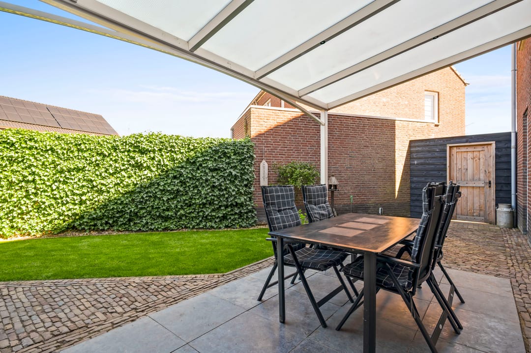 Foto 43 van Lisdodde 12-B