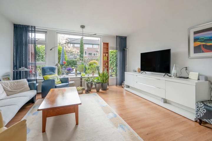 Photo 2 of Du Perronhove 12