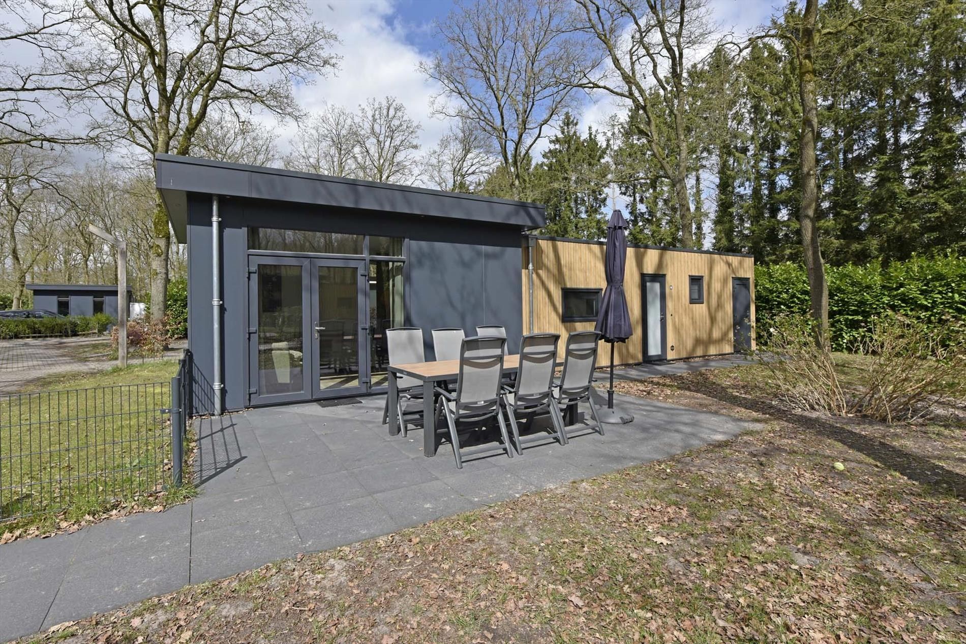 3-bedroom freehold villa in Zorgvlied — photo 3 of 5