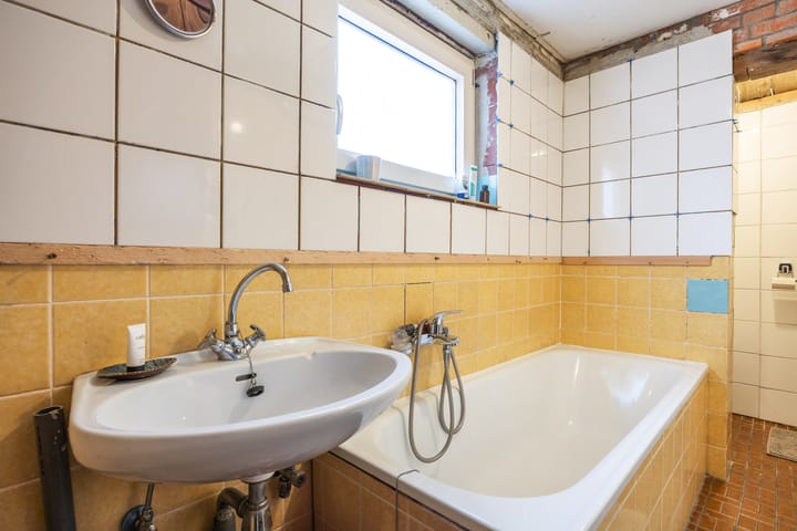 Hoekwoning te koop: Kerkstraat 9, Zoutkamp
