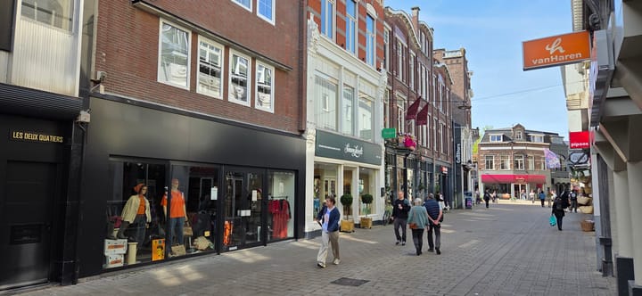 Heuvelstraat 100, Tilburg