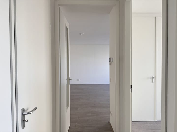 Photo 5 of Karl Marxpad 96