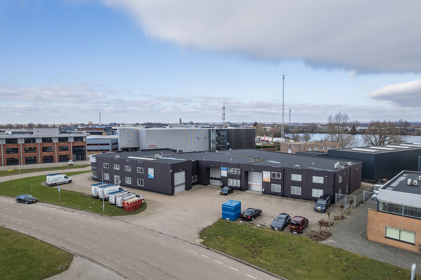 Bekijk foto 4 van Einsteinweg 7