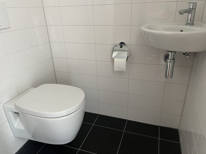 Photo 4 of Karl Marxpad 96