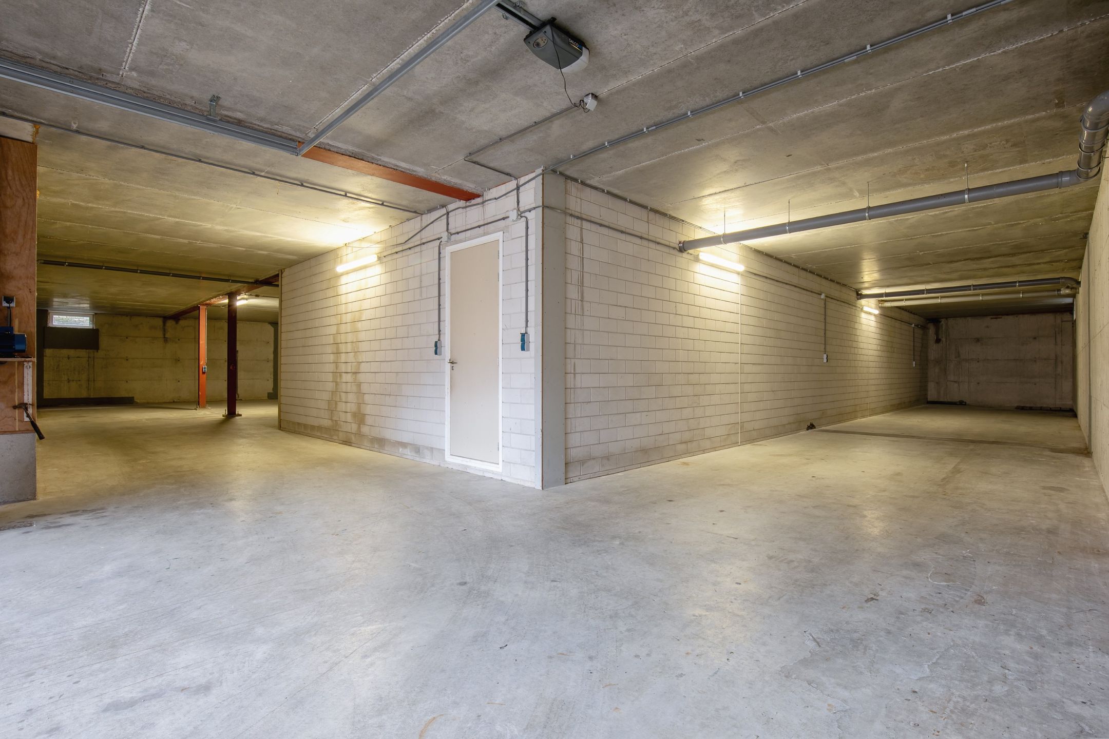 Foto 69 van Schorrenweg 21