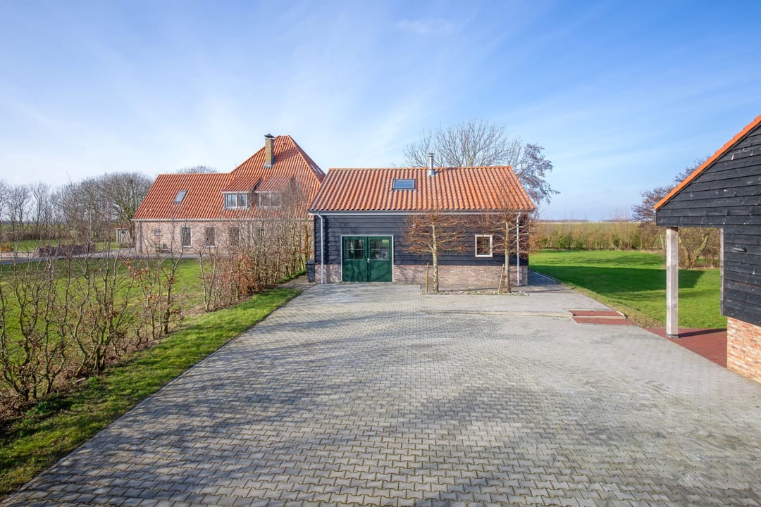 Foto 107 van Schorrenweg 21