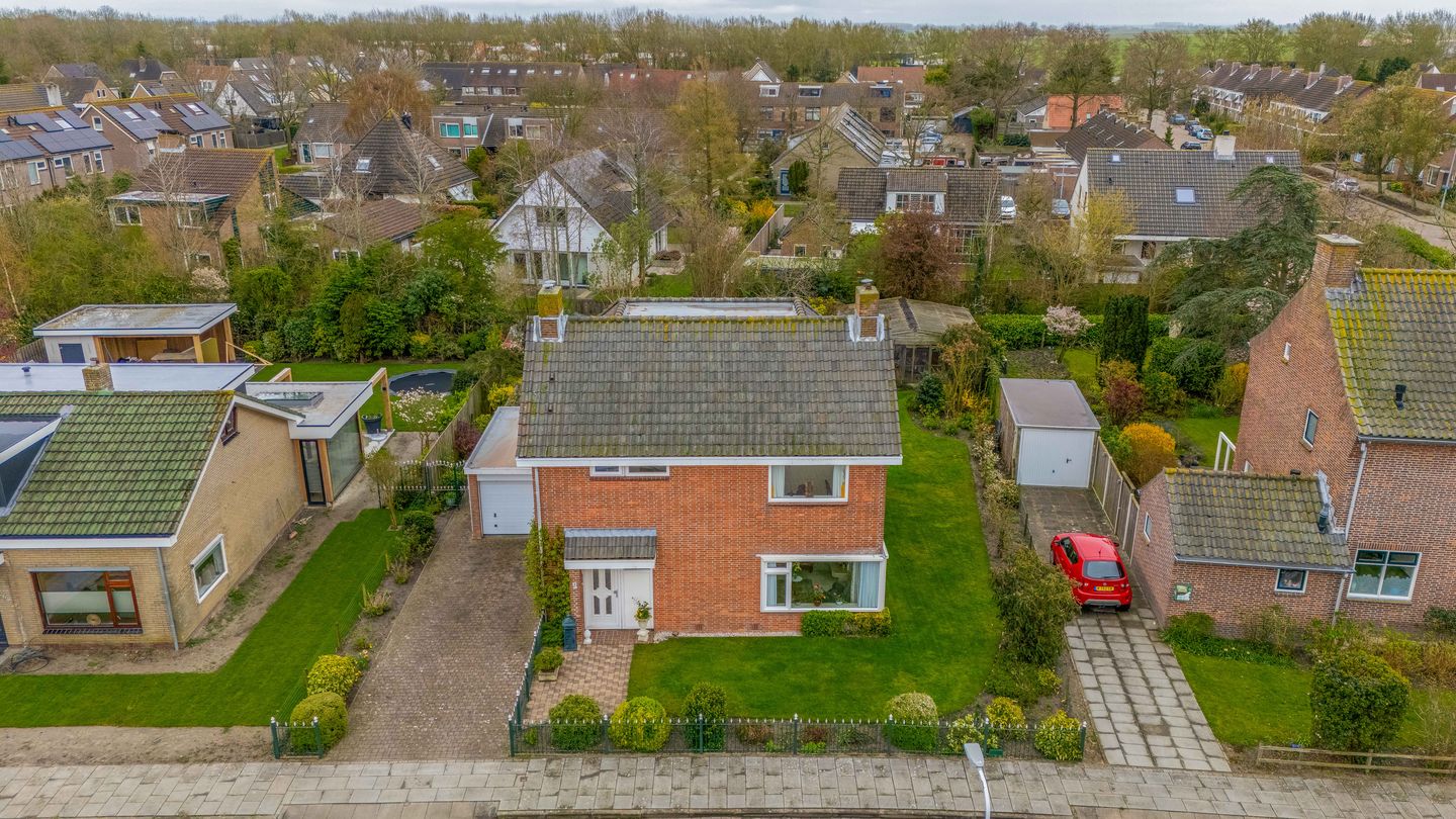 Foto 50 van Deltastraat 4