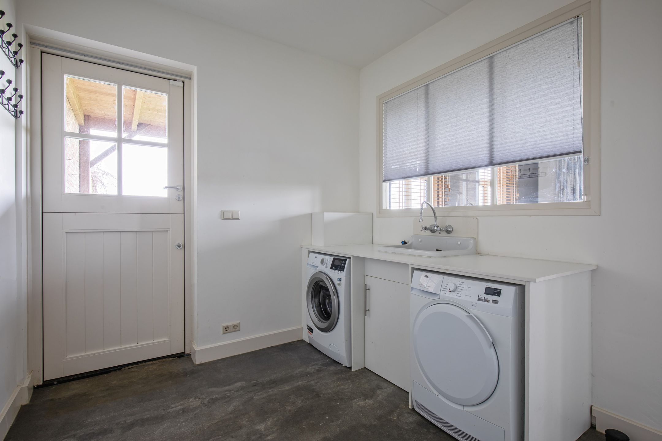 Foto 45 van Schorrenweg 21