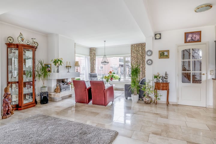 Foto 4 van Deltastraat 4