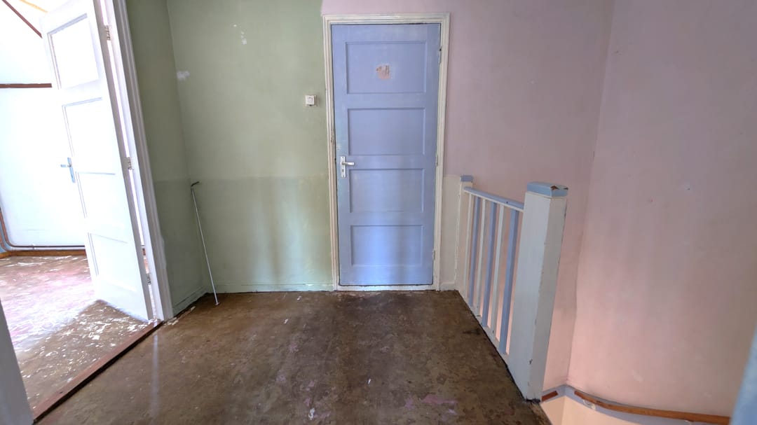 Photo 11 of Hubrechtstraat 4