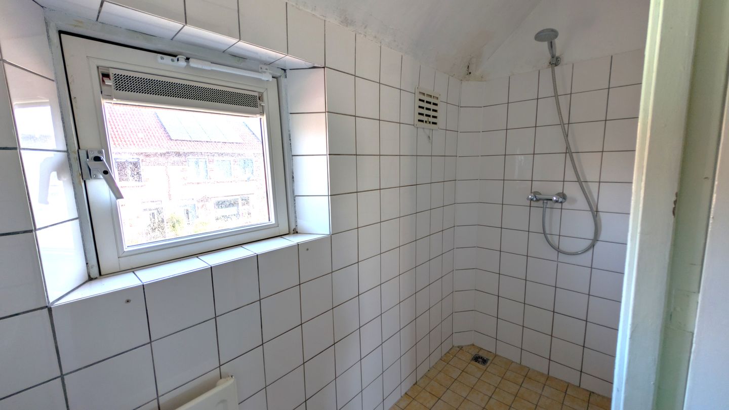 Photo 19 of Hubrechtstraat 4