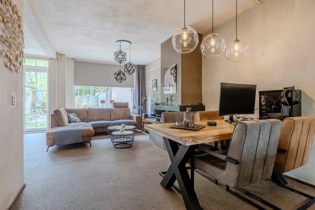 Foto 2 van Mascagnihof 618