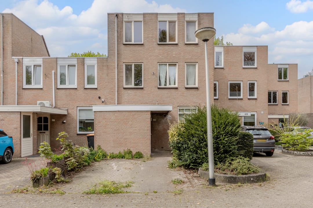 Foto 1 van Mascagnihof 618