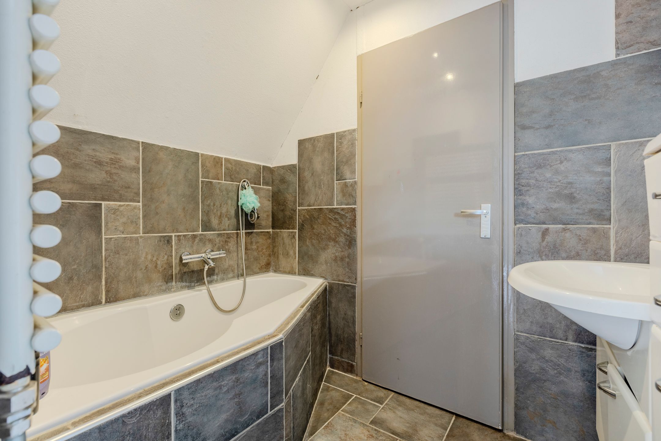 Foto 18 van Mascagnihof 618