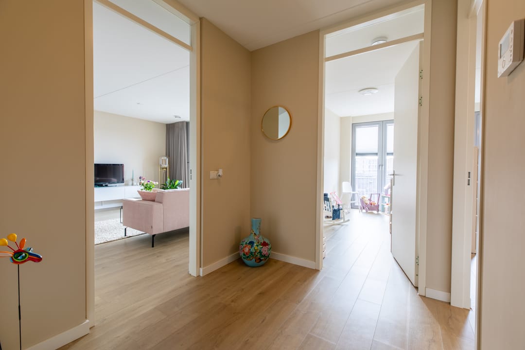 Photo 13 of De Cassij 1-D08