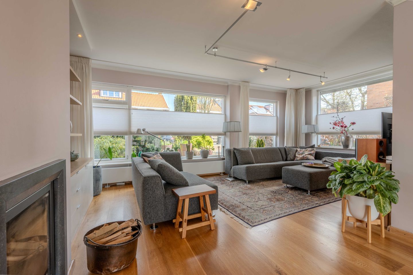 Foto 19 van Noordwijkerweg 17-B