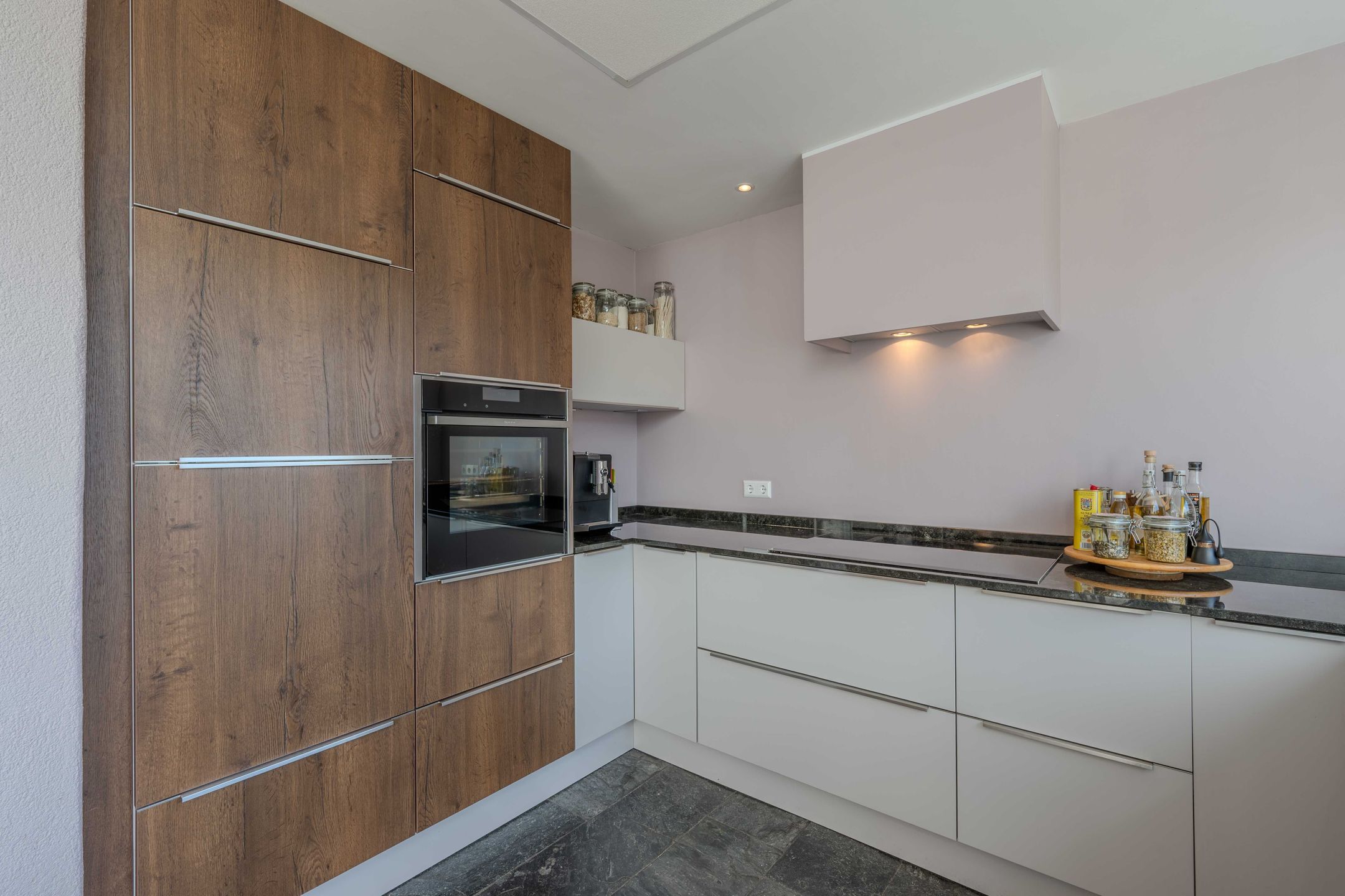 Foto 27 van Noordwijkerweg 17-B