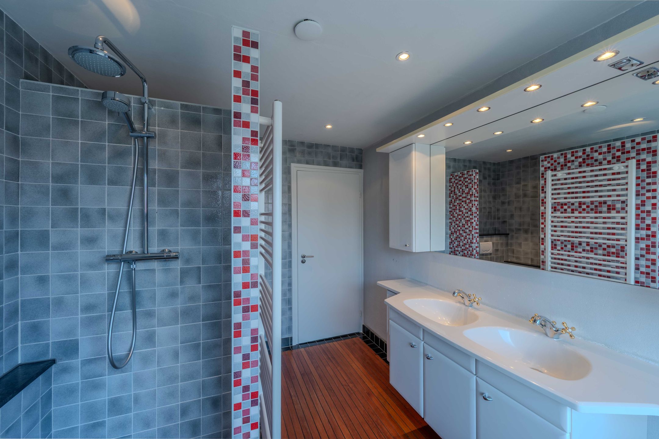 Foto 48 van Noordwijkerweg 17-B