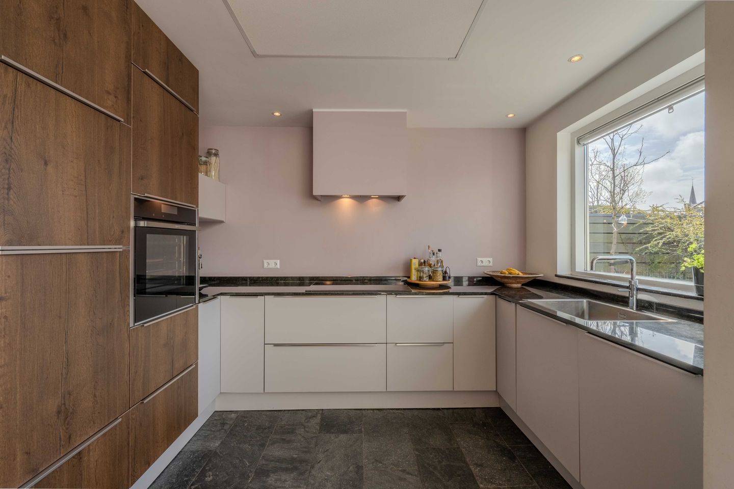 Foto 4 van Noordwijkerweg 17-B