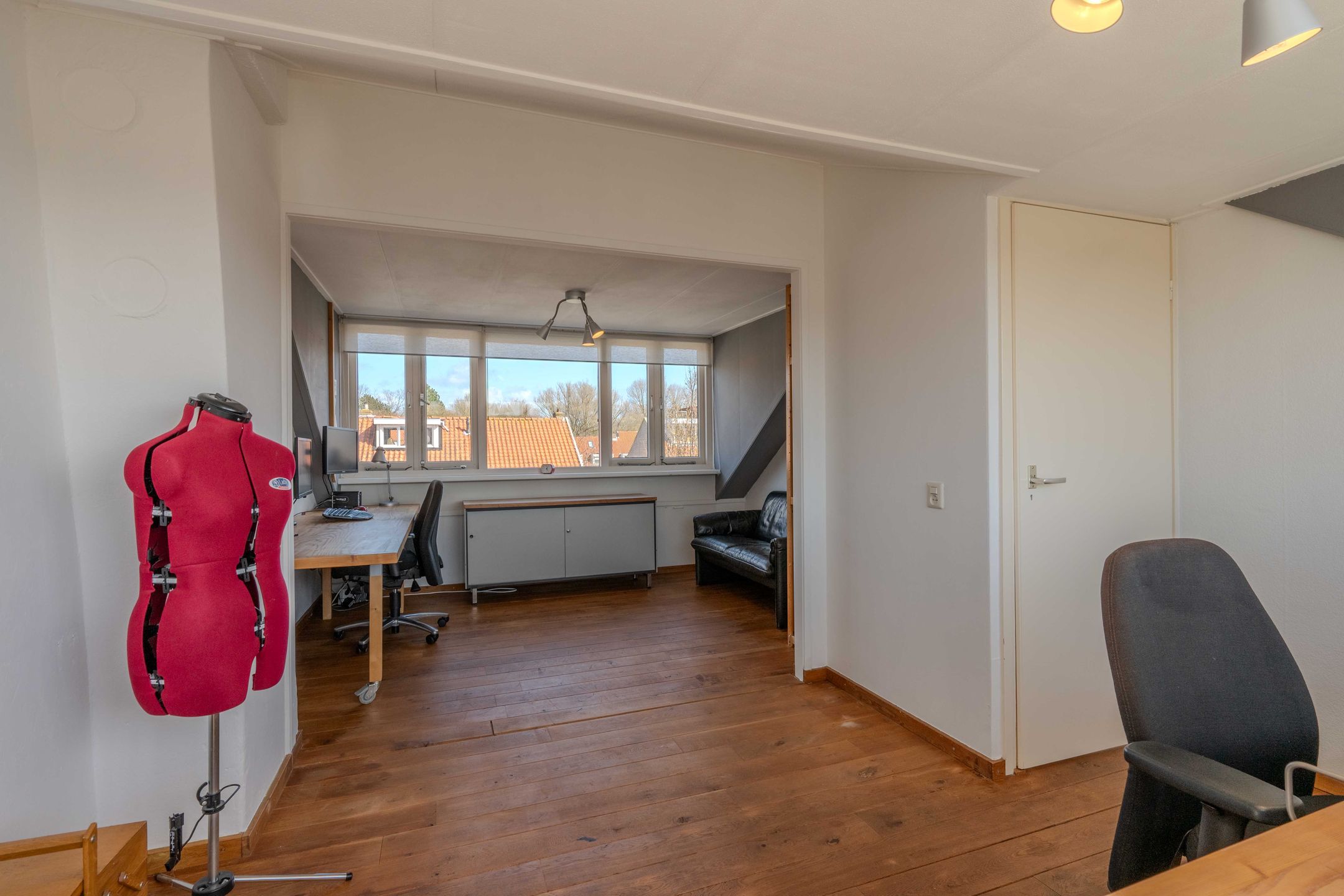 Foto 54 van Noordwijkerweg 17-B