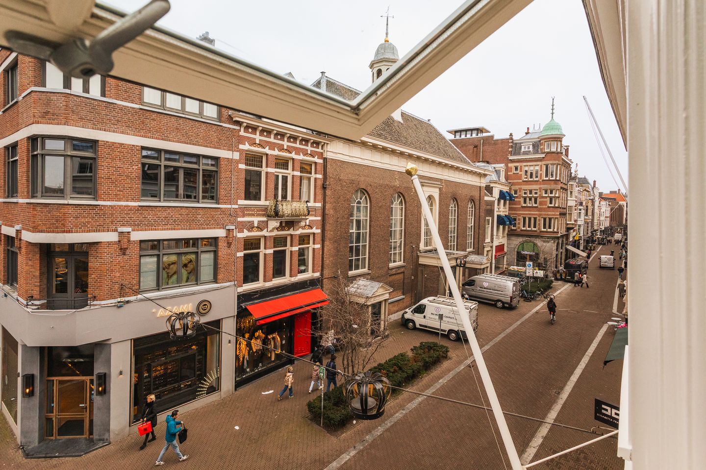 Photo 14 of Noordeinde 62-D