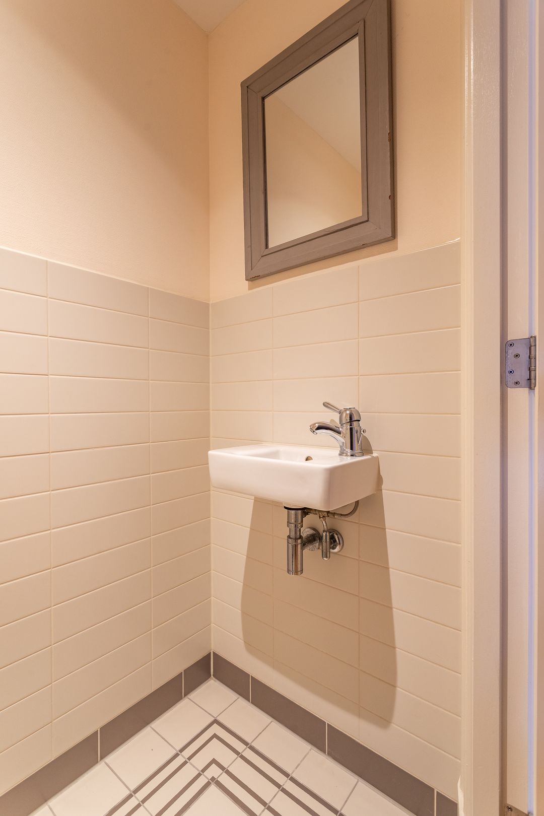 Photo 17 of Noordeinde 62-D