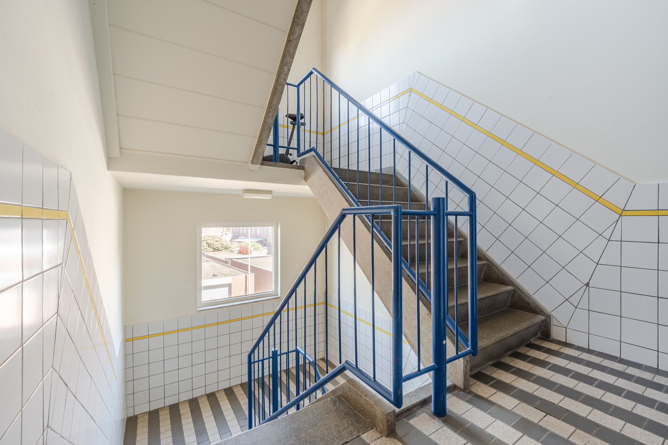 Foto 15 van Azuurweg 336