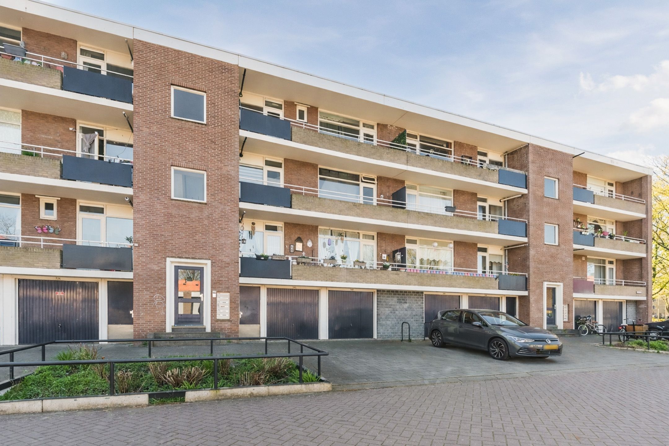 Foto 6 van Azuurweg 336