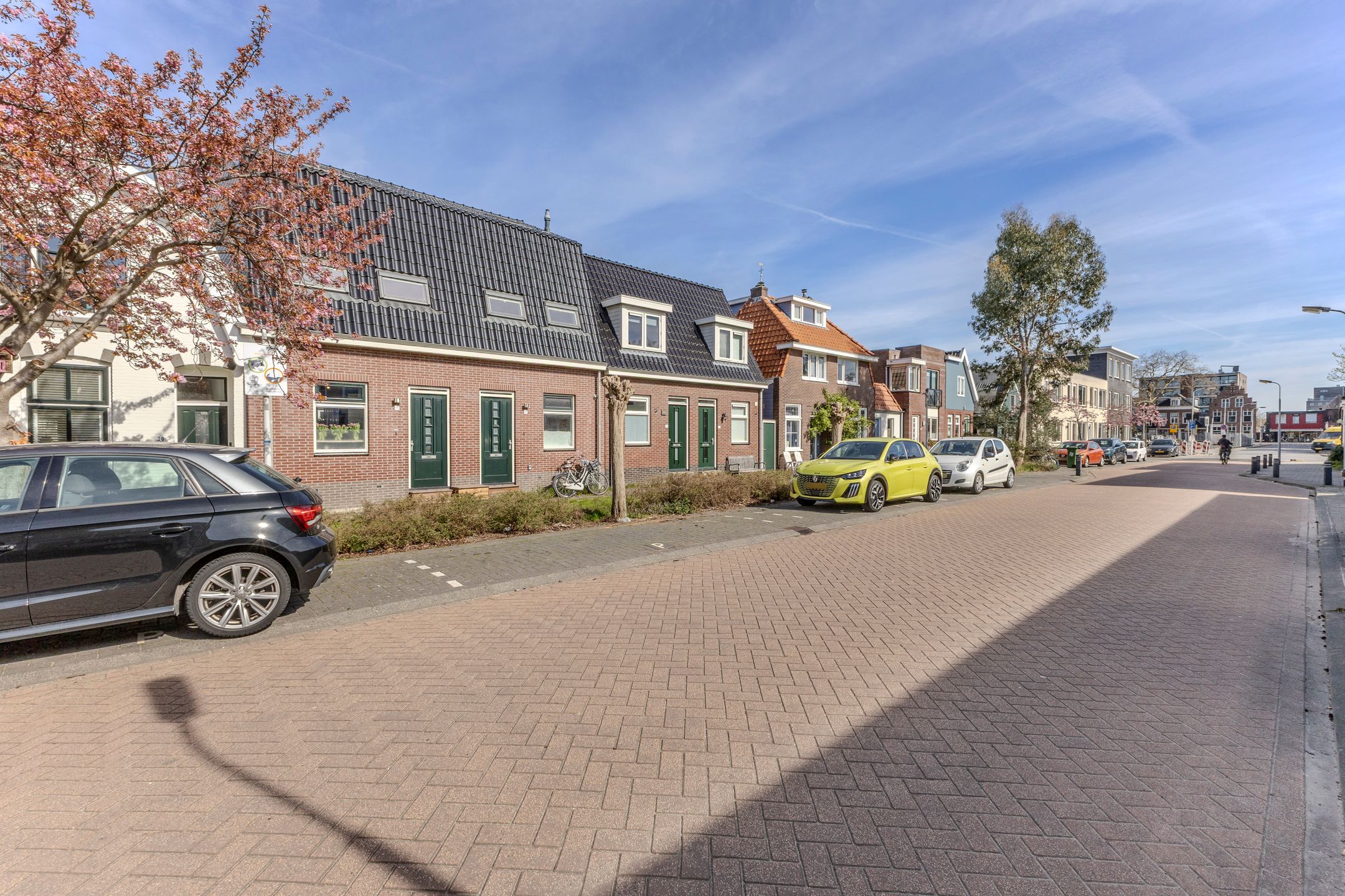 Modern Semi-Detached Home in Heart of Zaandam — 27