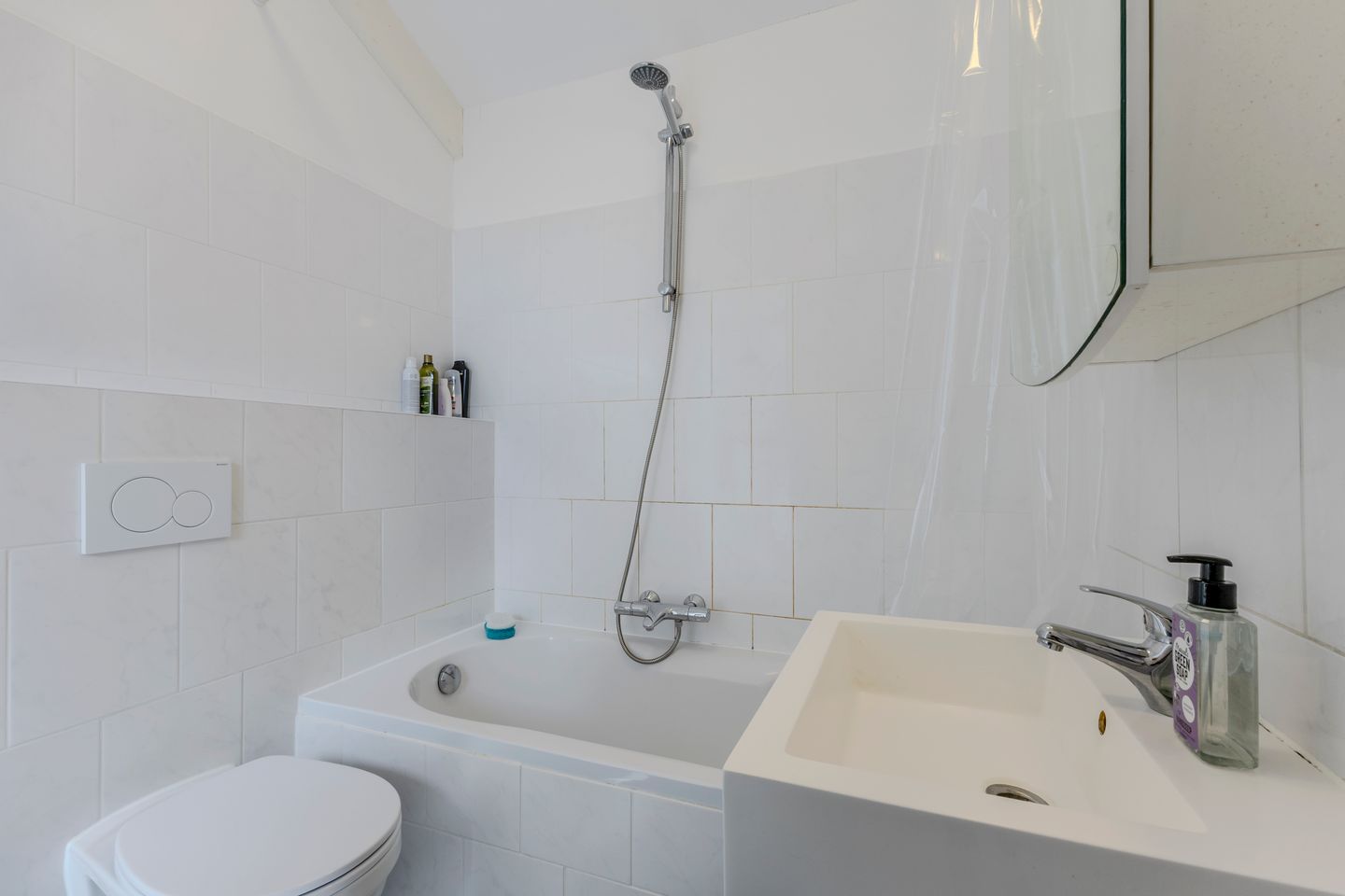 Modern Semi-Detached Home in Heart of Zaandam — 25
