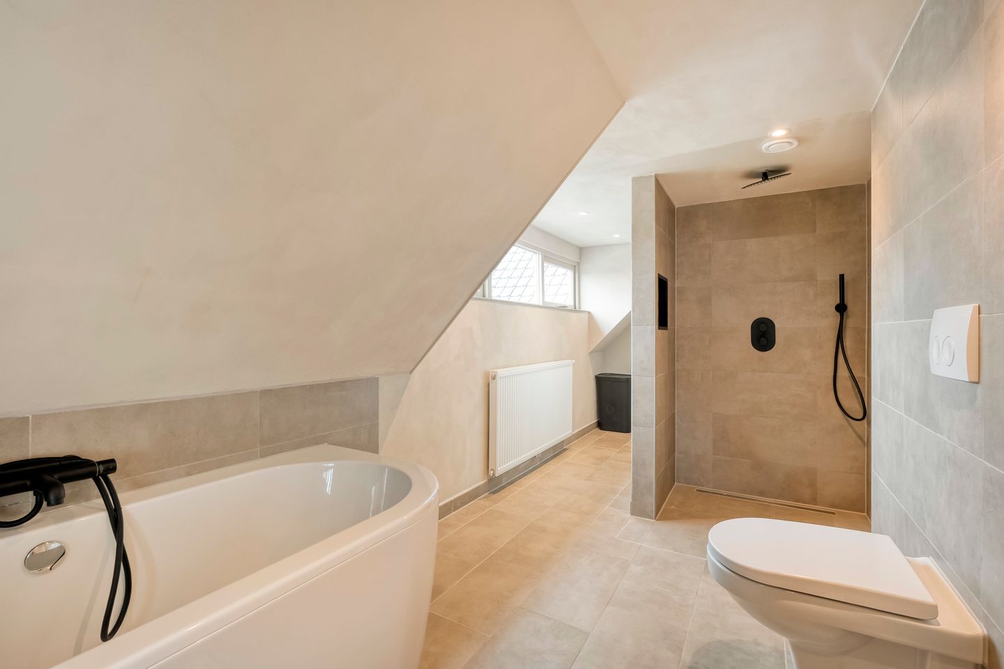 Photo 34 of Hoofdvaart 38