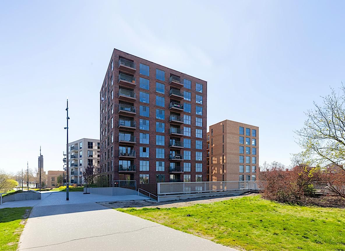 Foto 3 van Huidenclubplein 106