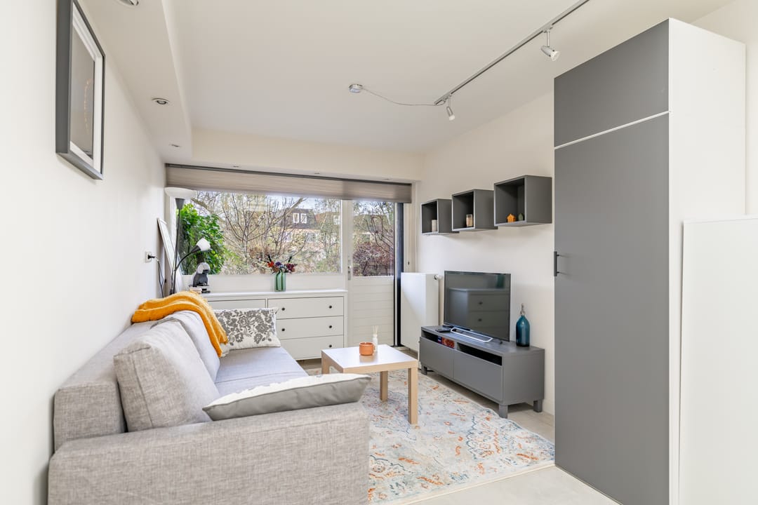 Foto 7 van Van den Berghlaan 461