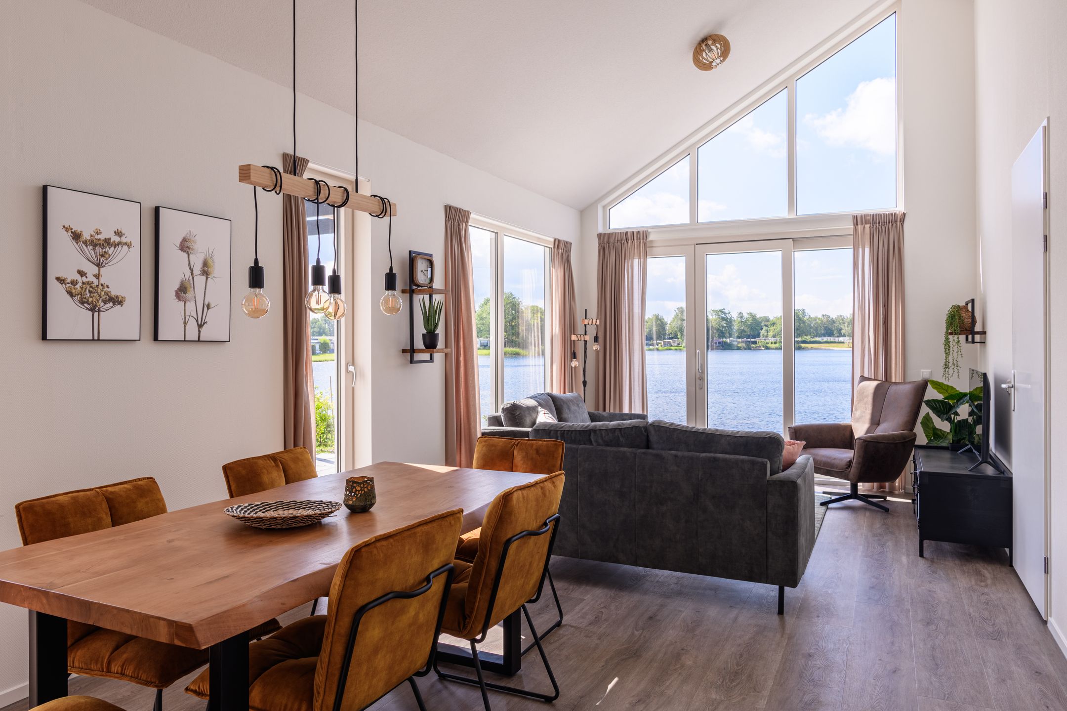 Foto 12 van Zuidlaarderweg 37-C129