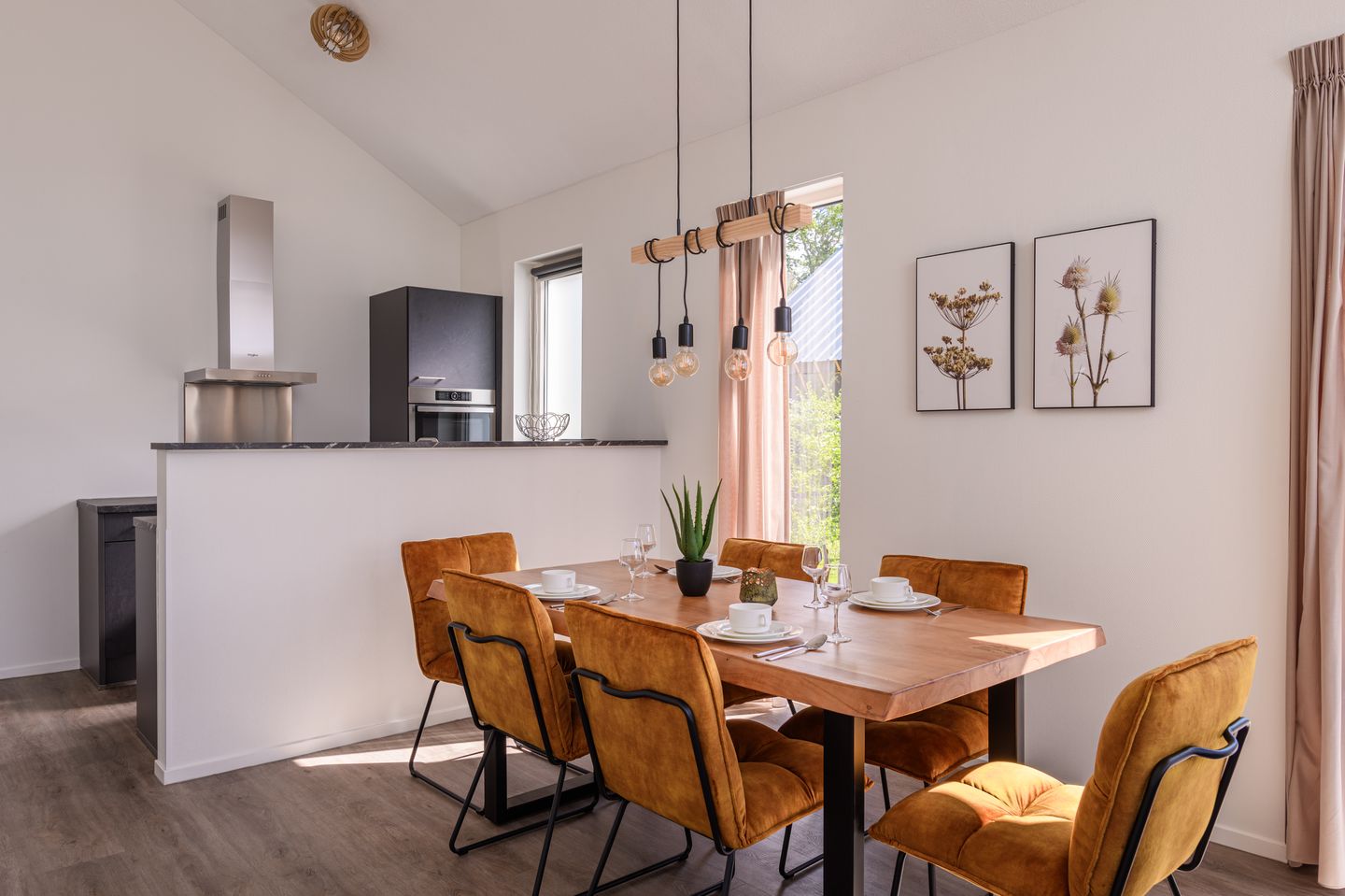 Foto 14 van Zuidlaarderweg 37-C129