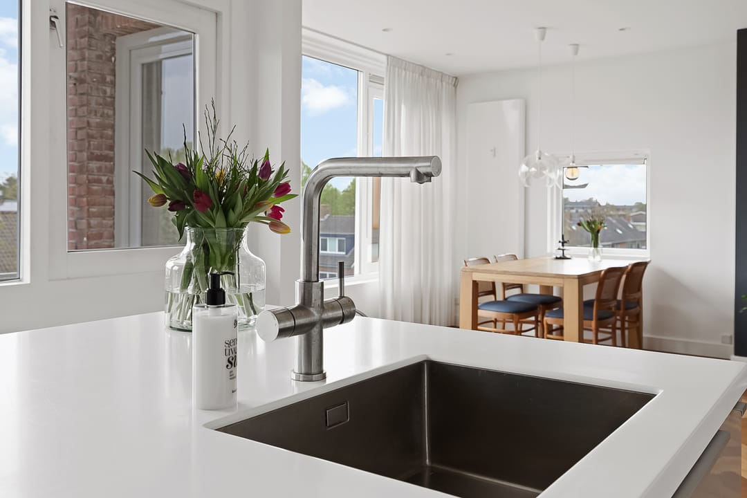 Foto 16 van Aagje Dekenlaan 98