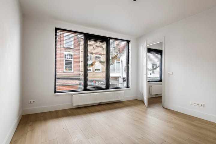 Photo 3 of Kerkstraat 28-A