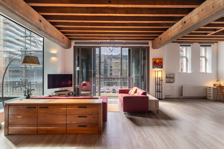 Photo 4 of Lloydstraat 64