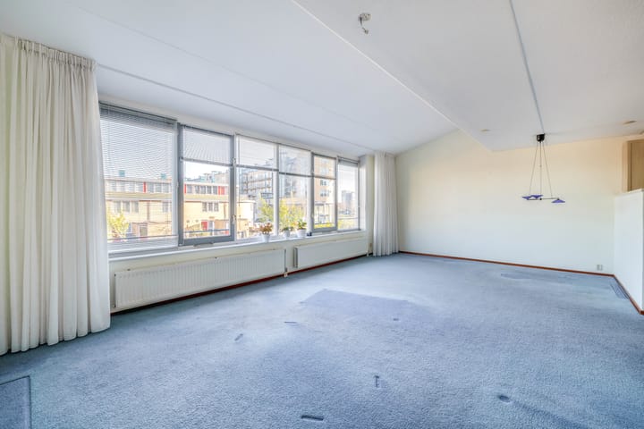 Foto 2 van Marga Klompéstraat 11