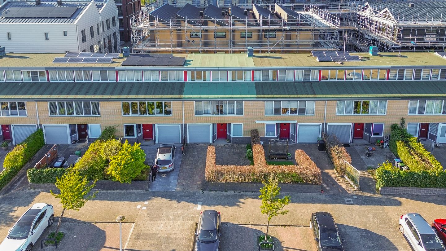 Foto 5 van Marga Klompéstraat 11