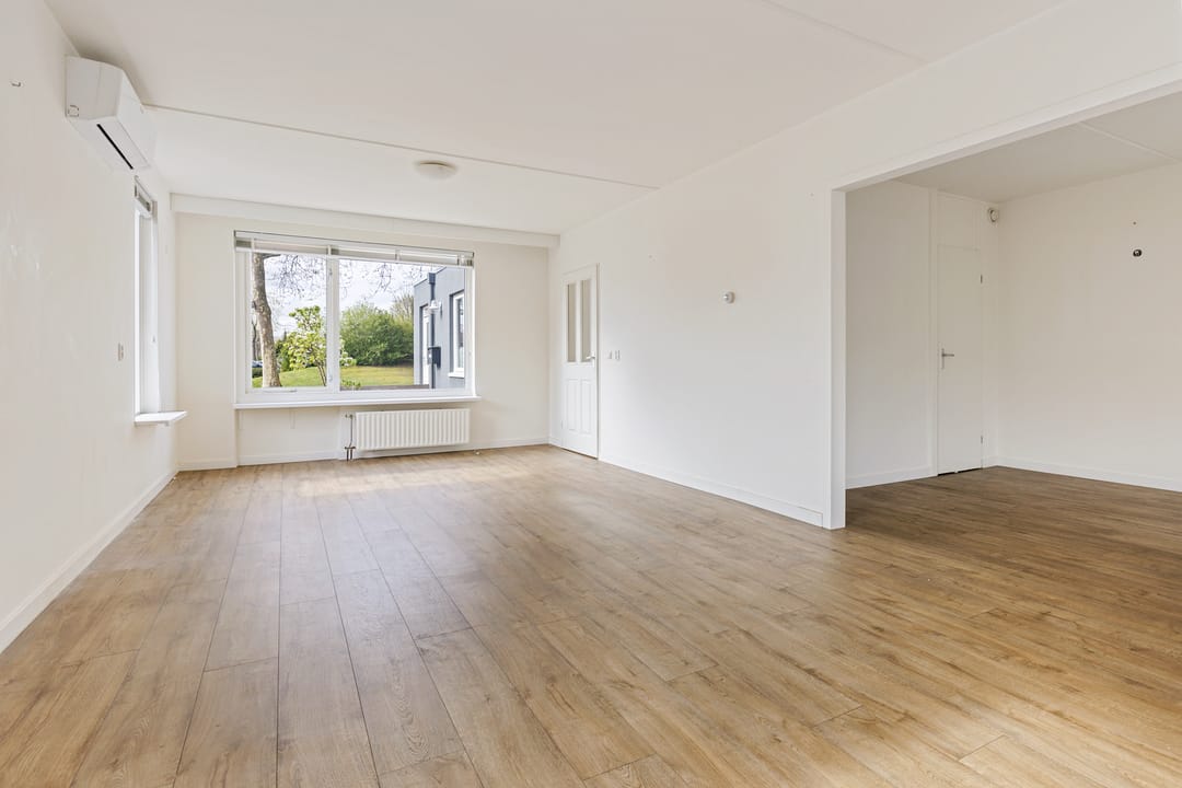 Photo 2 of Schoener 12 11