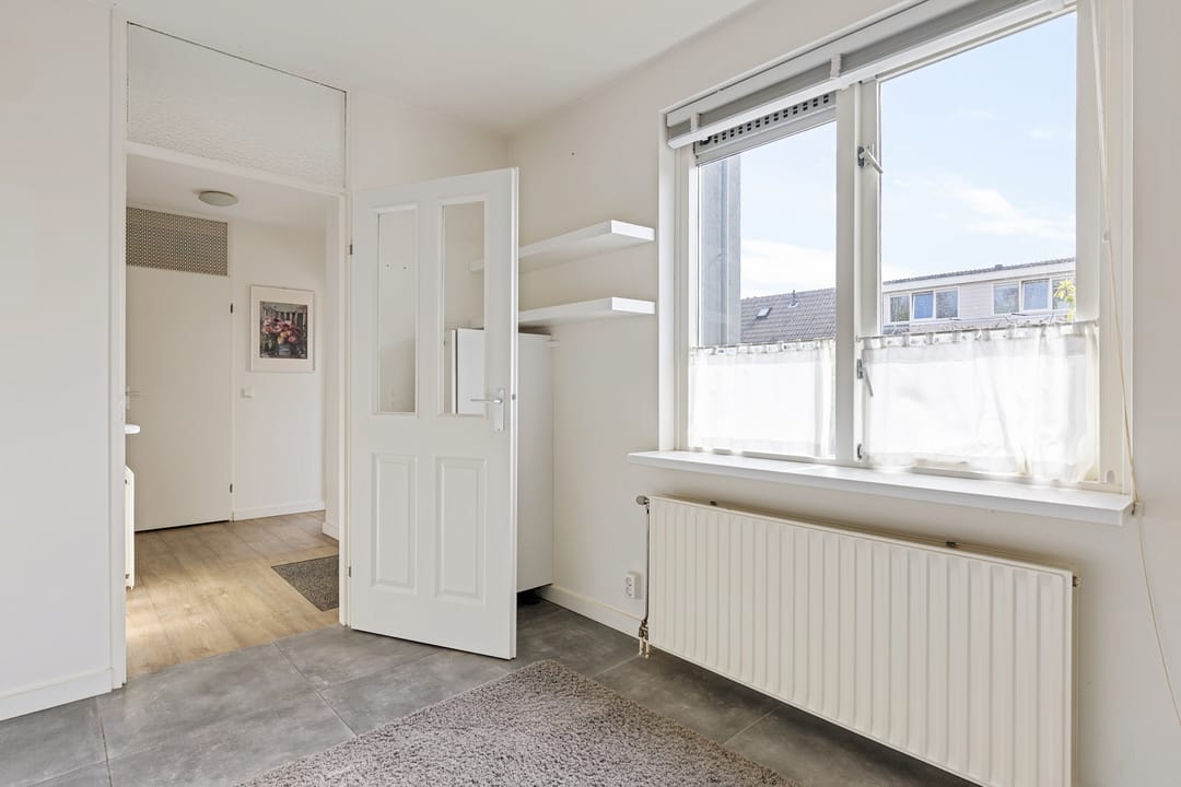 Photo 17 of Schoener 12 11