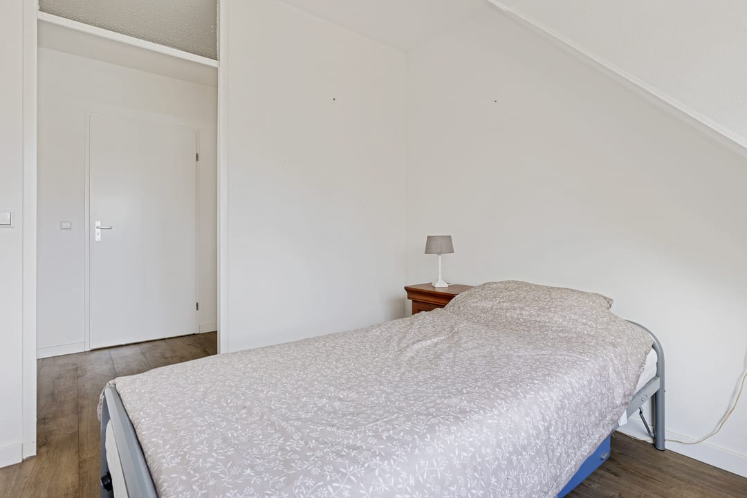 Photo 23 of Schoener 12 11