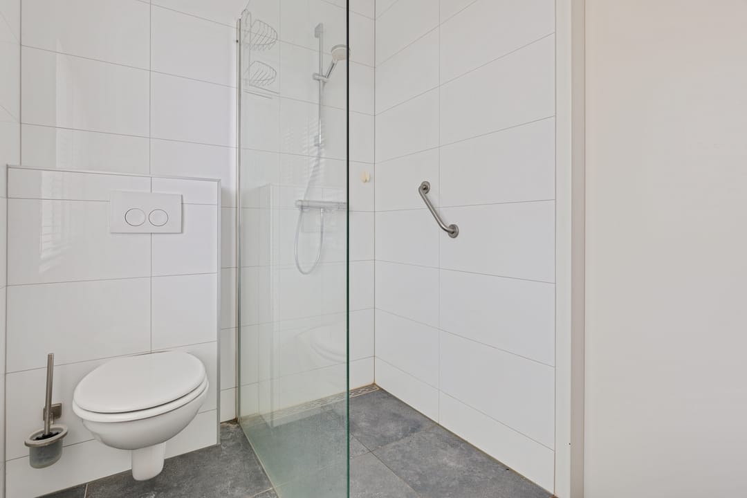 Photo 26 of Schoener 12 11