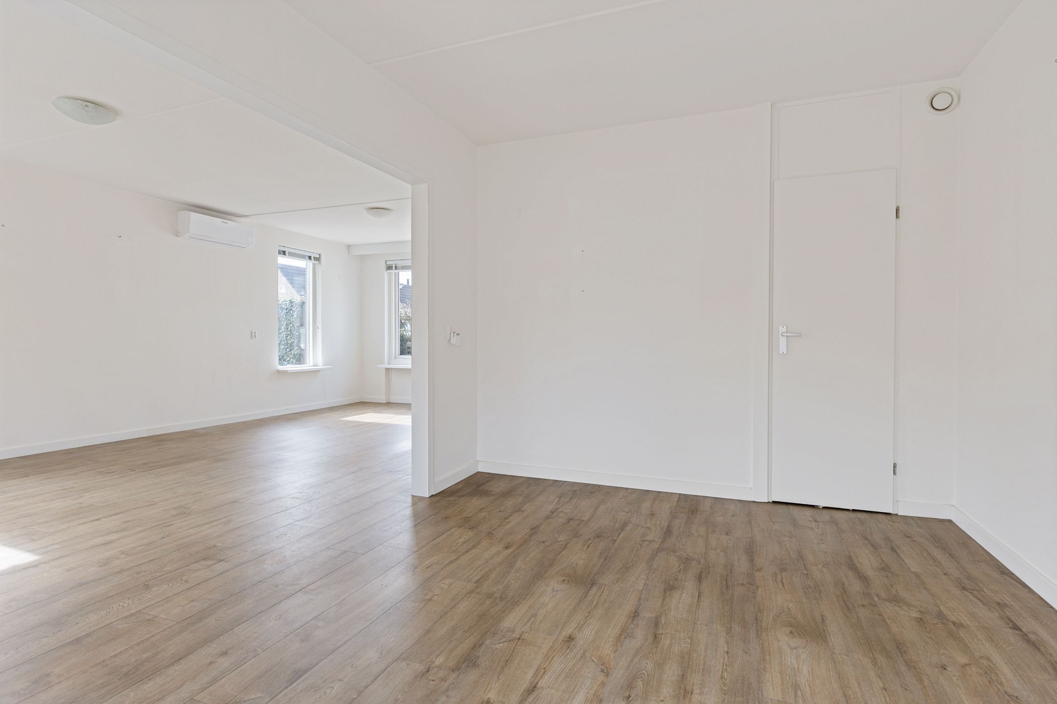 Photo 12 of Schoener 12 11