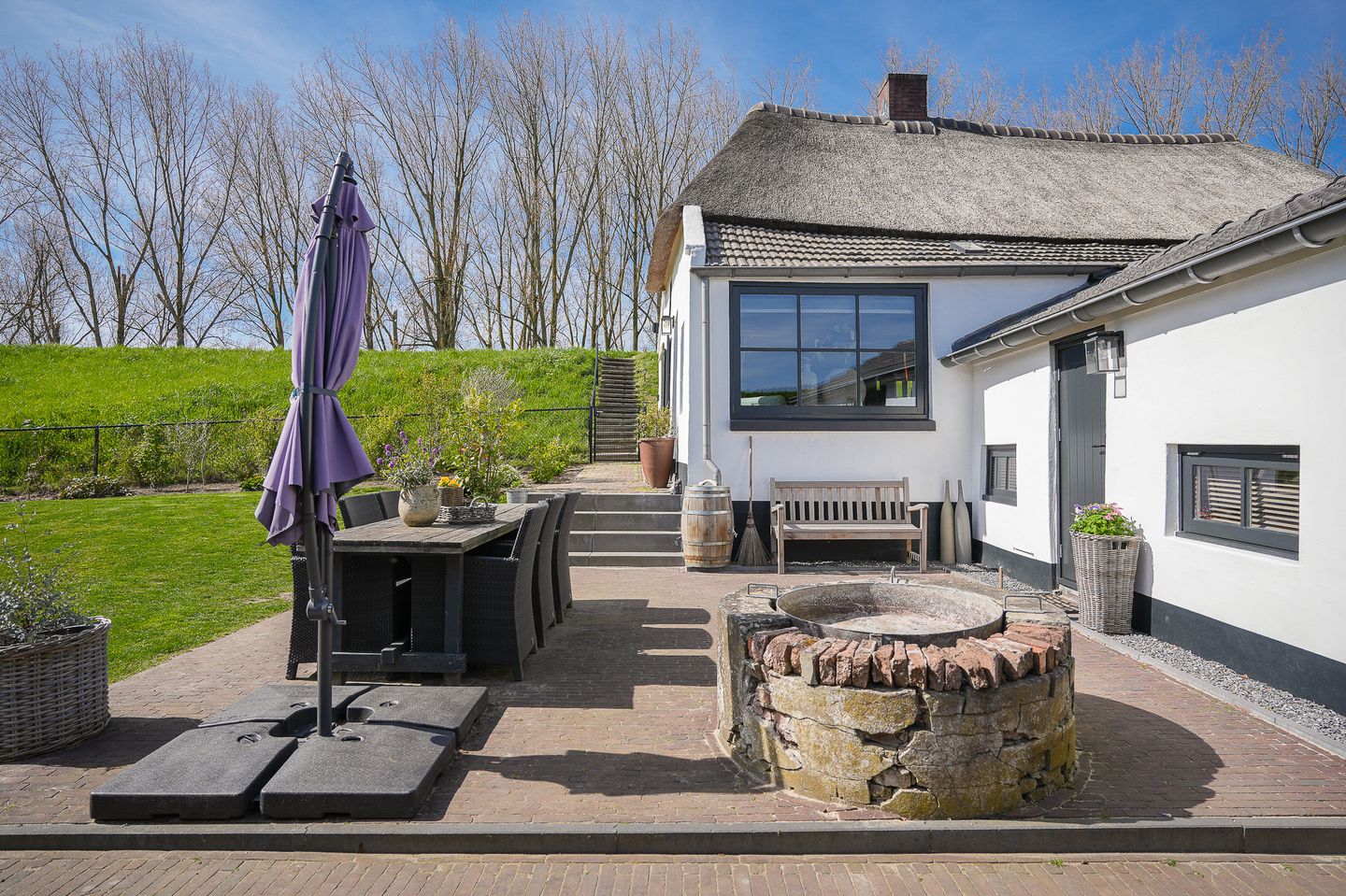 Charming Monumental Dike Farmhouse from 1897 in Dreumel — 29