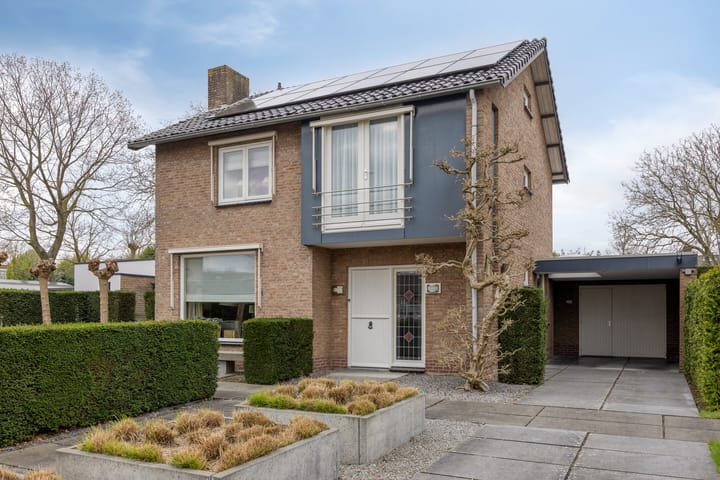 Blommert 11 — te koop in Riel, Vrijstaande woning