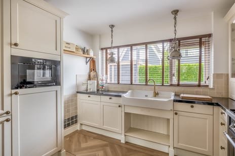 Karekiethof 1 tertiary image