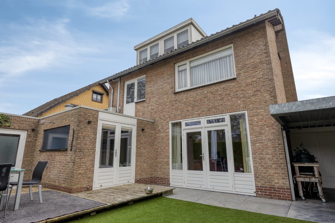 Photo 8 of Blommert 11