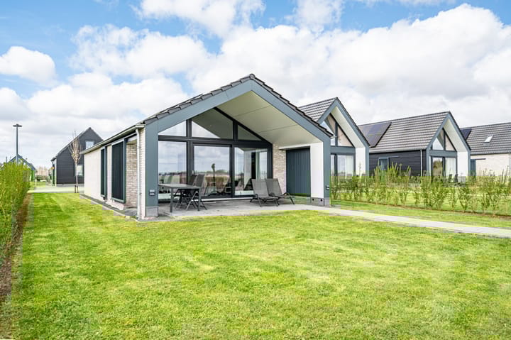 Foto 3 van Duinigermeerweg 1-R26